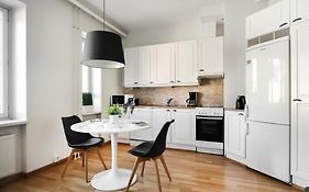 Kotimaailma Apartments Kamppi - Spacious 1Br